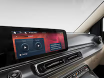 Mercedes Benz V Class photo 1